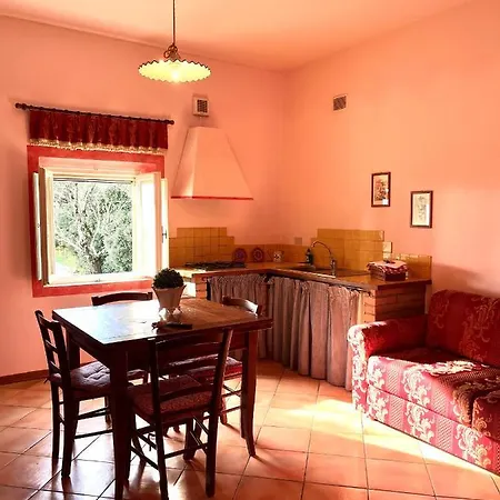 Le Querciole Alloggio per agriturismo *