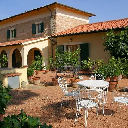 Alloggio per agriturismo Le Querciole *