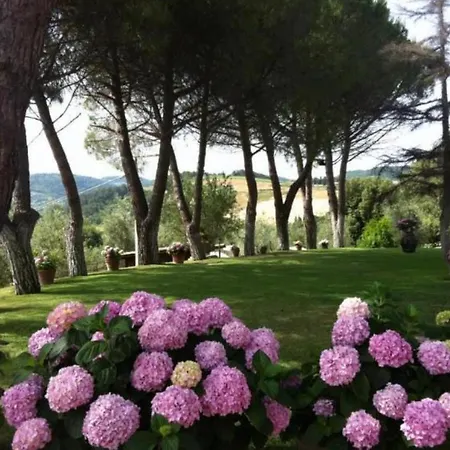 Le Querciole Alloggio per agriturismo *